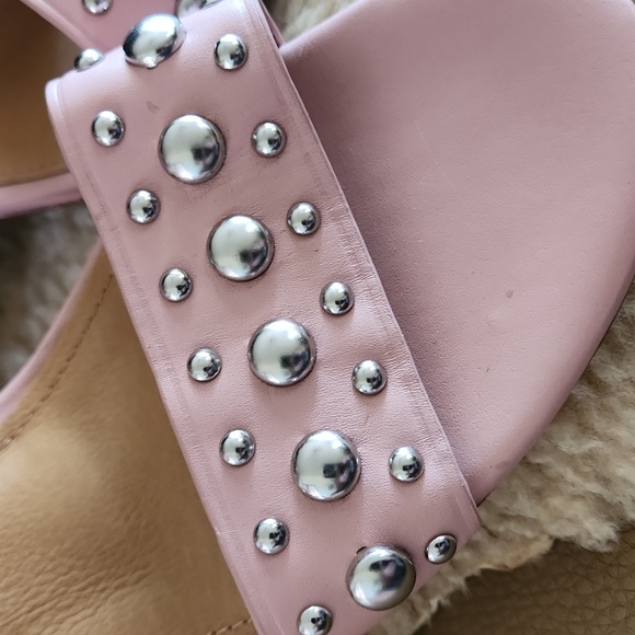 Gorgeous NWT IOB Coach Paige Studded Mat Pink Leather Heeled Sandals 👡💗 - Picture 3 of 16